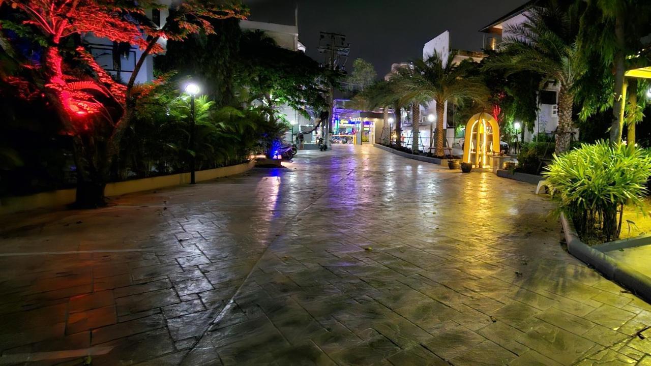 Oasis Rentals, Diana Estate, パッタヤー エクステリア 写真